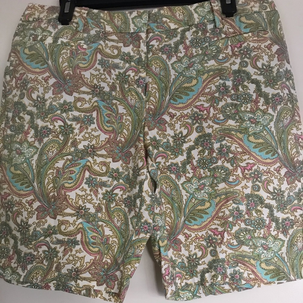 LANDS’END,women shorts , size 10 ,100% cotton